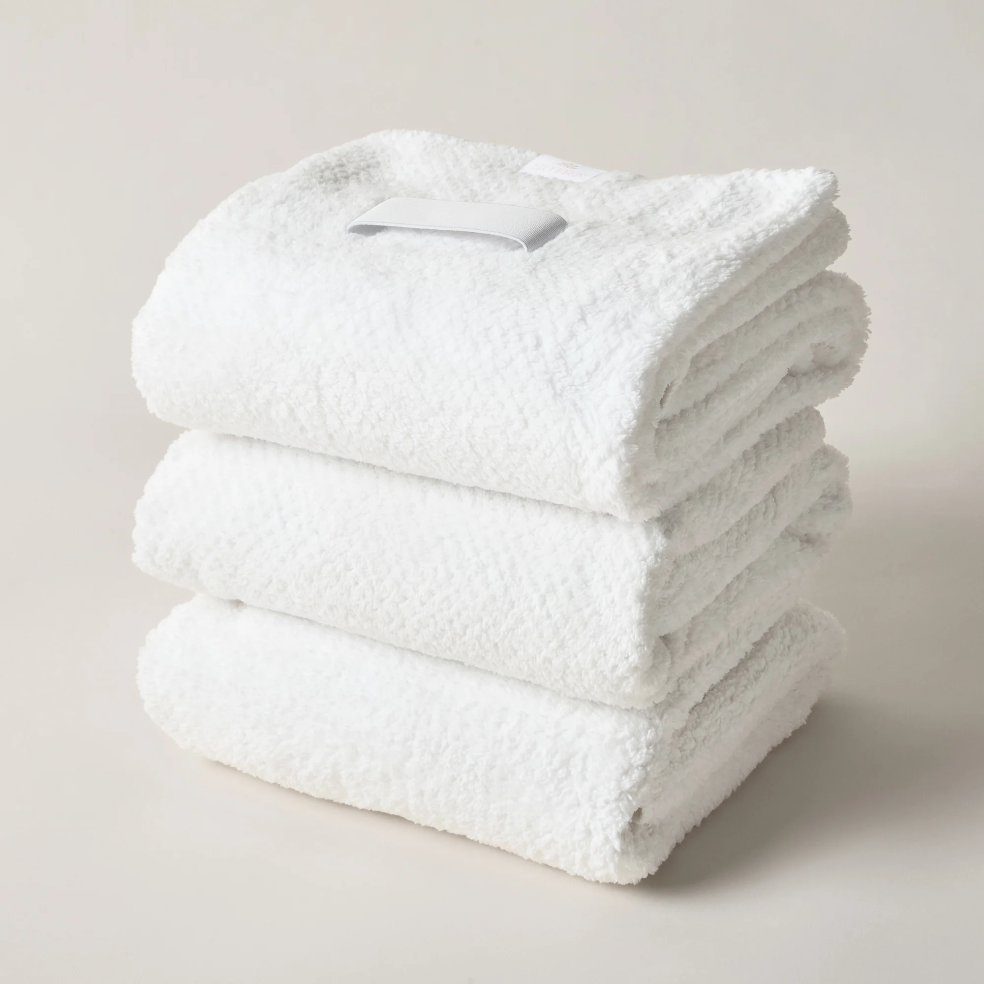 Fast Dry Microfiber Hair Towel (White) - Image 4